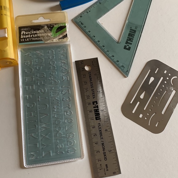 Drafting tools, paper, mechanical pencils - Picture 5 of 7